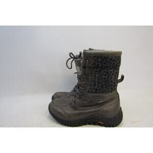 UGG Womens Size 7.5 M Gray Leather Lace Up Ankle Winter Boots